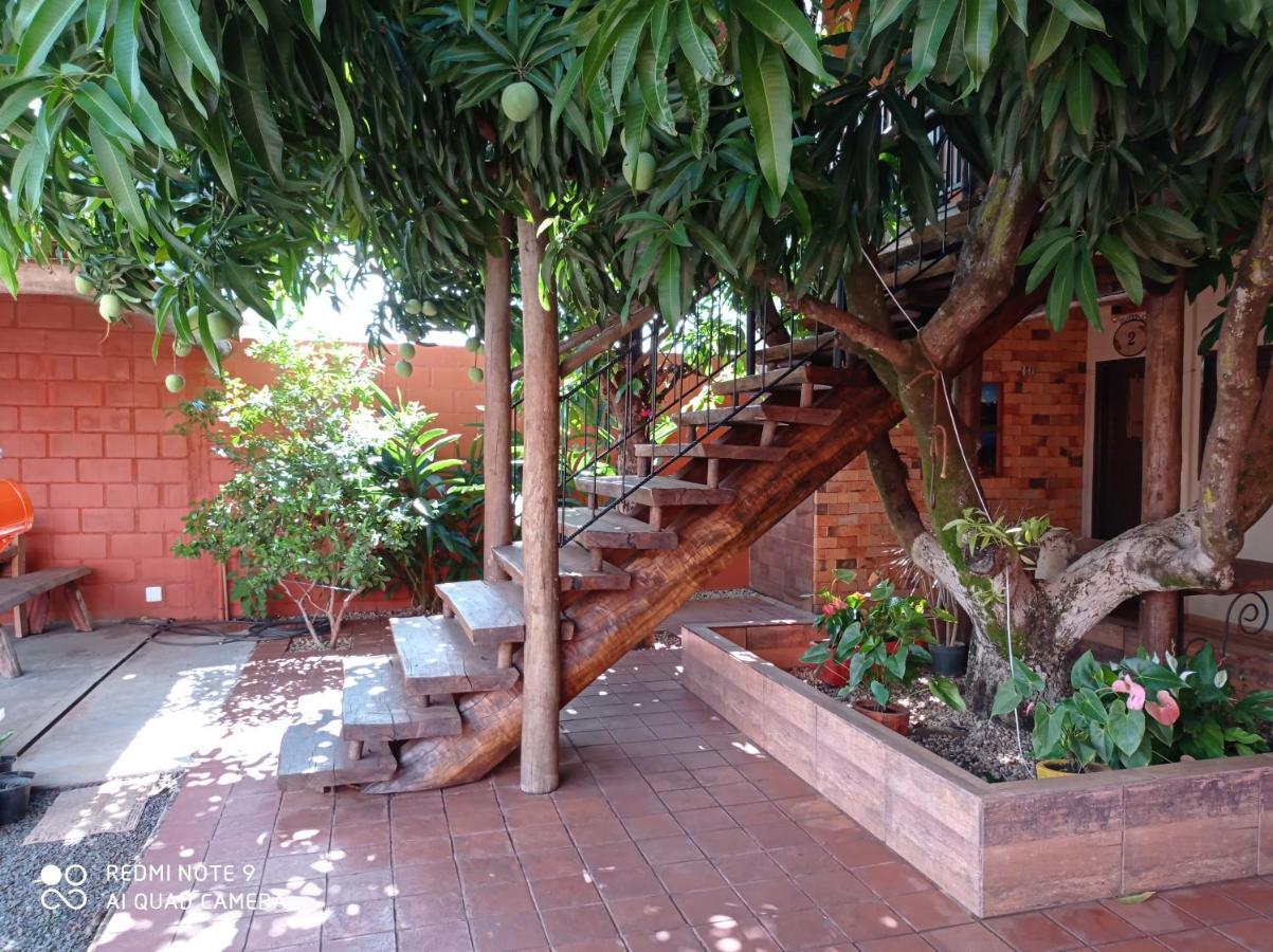 Pousada Menina Moca Olímpia Esterno foto