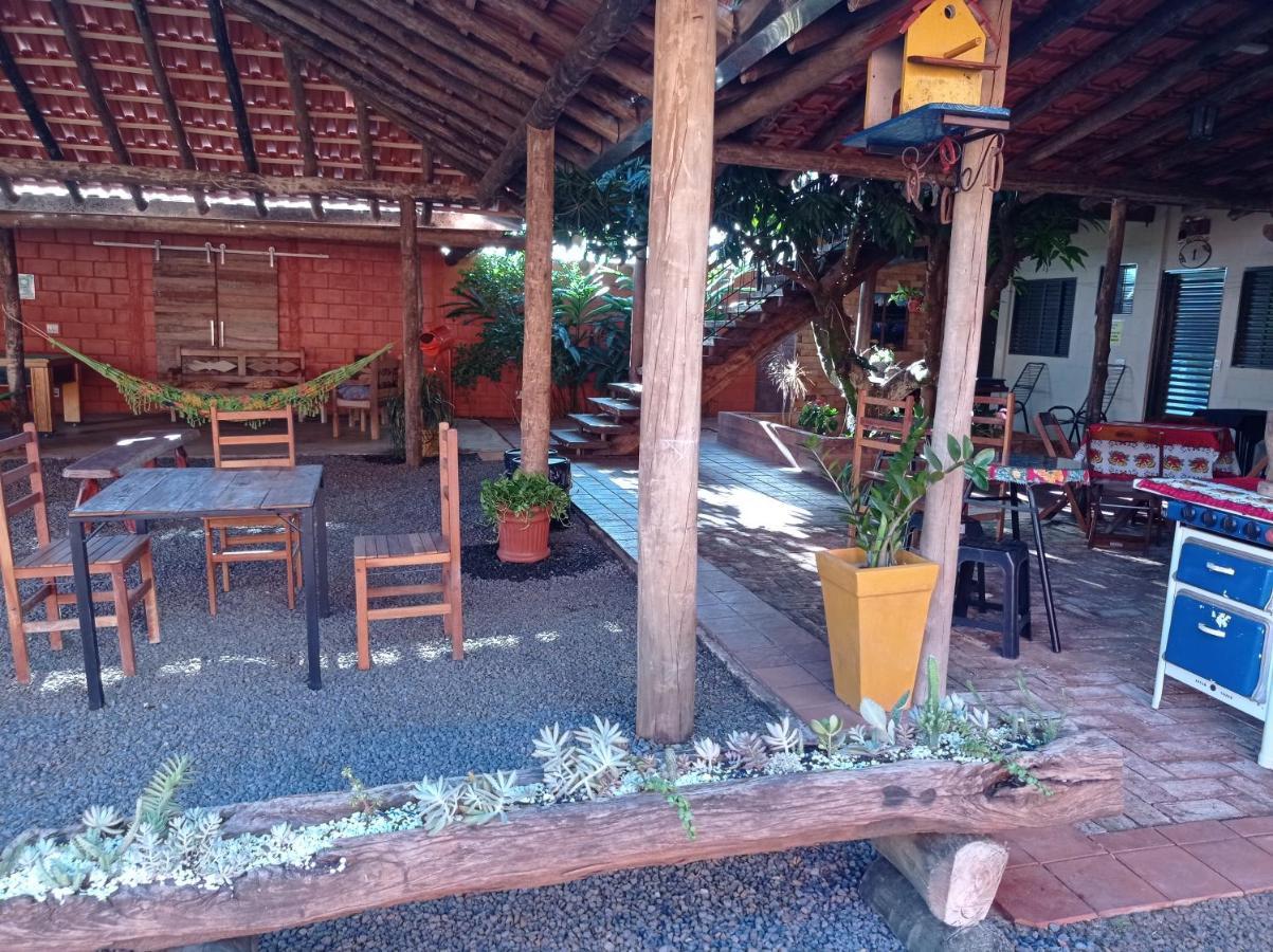 Pousada Menina Moca Olímpia Esterno foto